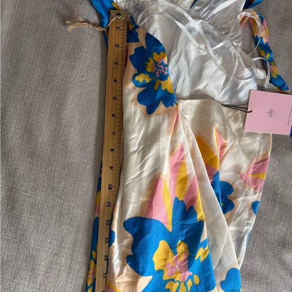 Hello Molly Satin Floral Backless Dress - Picture 7 of 9